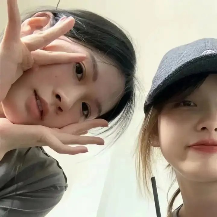 校草是女生